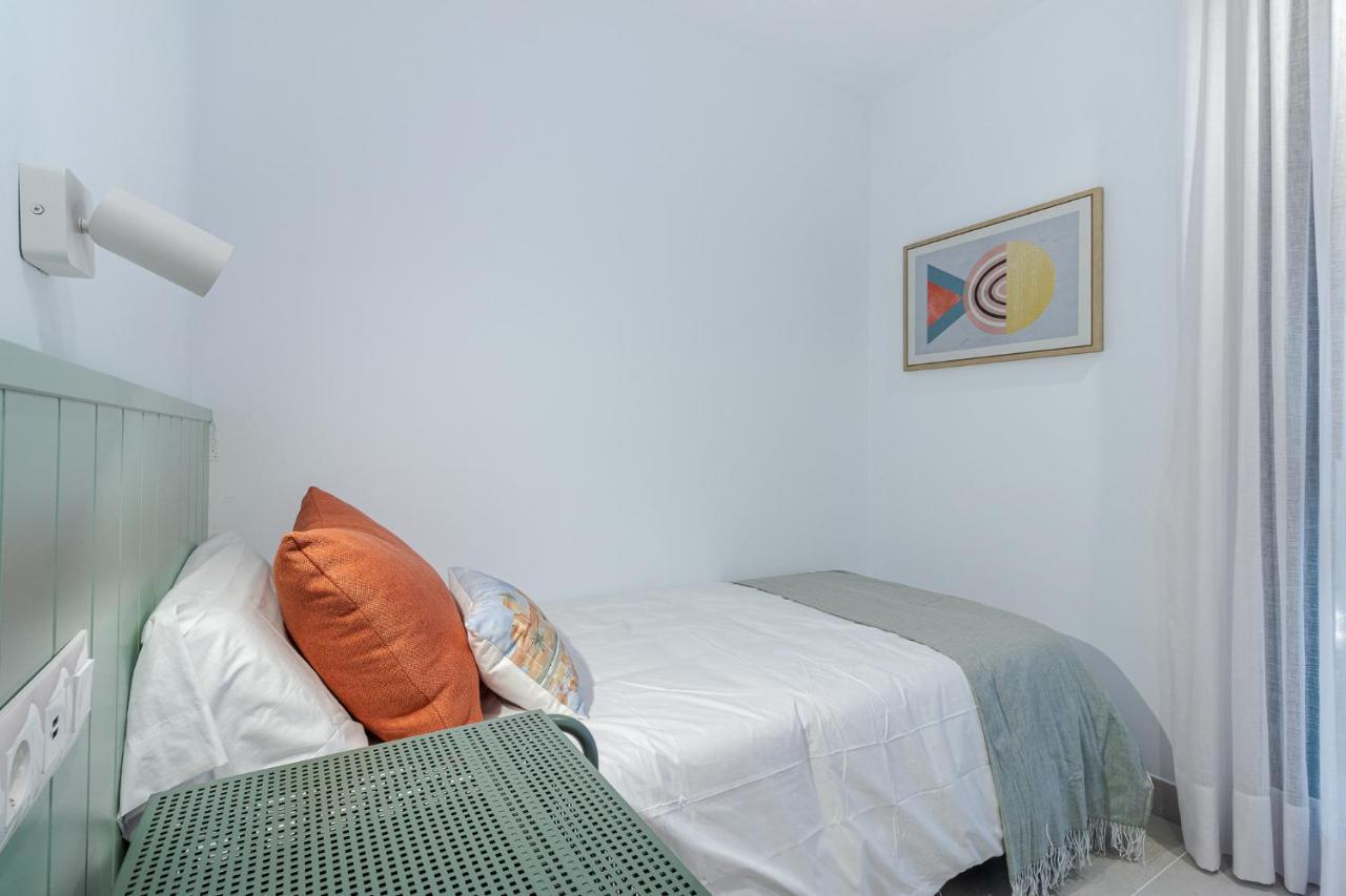 شقة Flatguest Viriato - Wifi - Ac - Terraza Compartida لاس بالماس دي غران كاناريا المظهر الخارجي الصورة